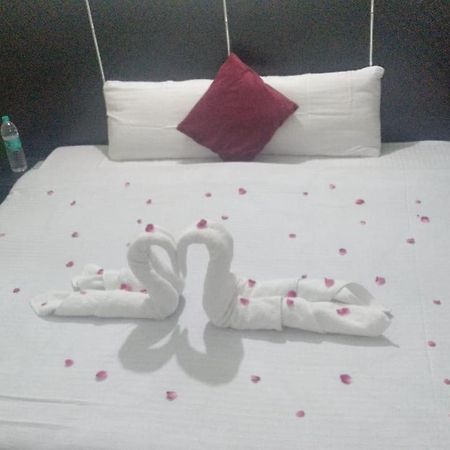 The Palm Tree -Family Stay Amritsar Eksteriør bilde
